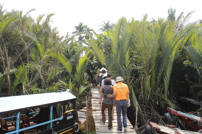 1-Day Mekong Delta Cai Rang Floating Market-Ancient House-Pancake - Cai Rang Floating Market: motorboat views and morning intensity