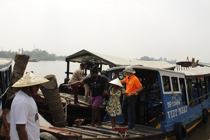 1-Day Mekong Delta Cai Rang Floating Market-Ancient House-Pancake - Lunch and food value: vegan option exists, but quality can vary