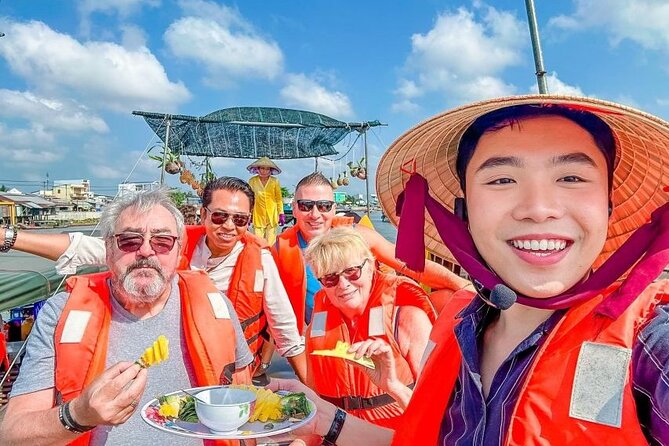 1 Day Private Cai Rang Floating Market and My Tho Boat Tour - The coconut-shadow canal rowing return