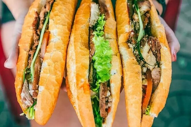 12 Tasting Street Food & Sightseeing By Scooter with Student - Pickup, meeting points, and how to plan your evening