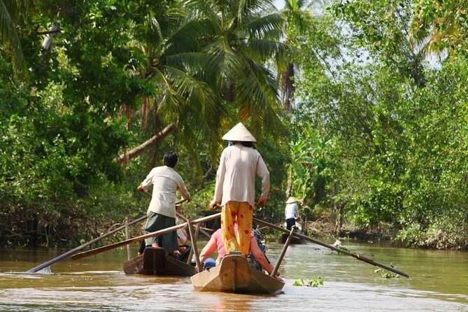 Adventure Cu Chi Tunnels and Mekong Delta Tour From HCM - Tunnel basics (and the stuff that keeps your day comfortable)