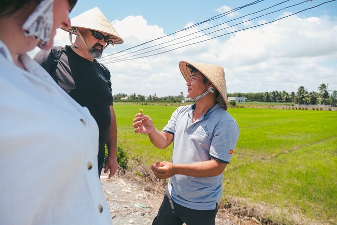 Authentic Mekong Delta Tour With Local Experts - Lunch with a private chef: what’s included and what to expect