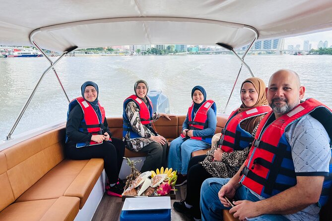 Authentic Mekong Delta Tour With Local Experts By SpeedBoat - The Coconut Candy Factory: craft work you can watch up close