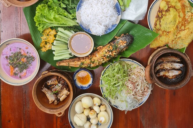 Ben Tre Mekong Zig Zag: Scooter, Sailboat, and Food (Full day) - Lunch that tastes like the Mekong, plus hammock downtime