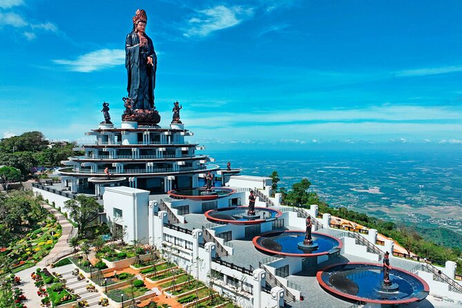 Black Virgin Peak, Cu Chi Tunnels & Cao Dai Temple - Private Tour - Getting picked up in Ho Chi Minh City: timing and comfort