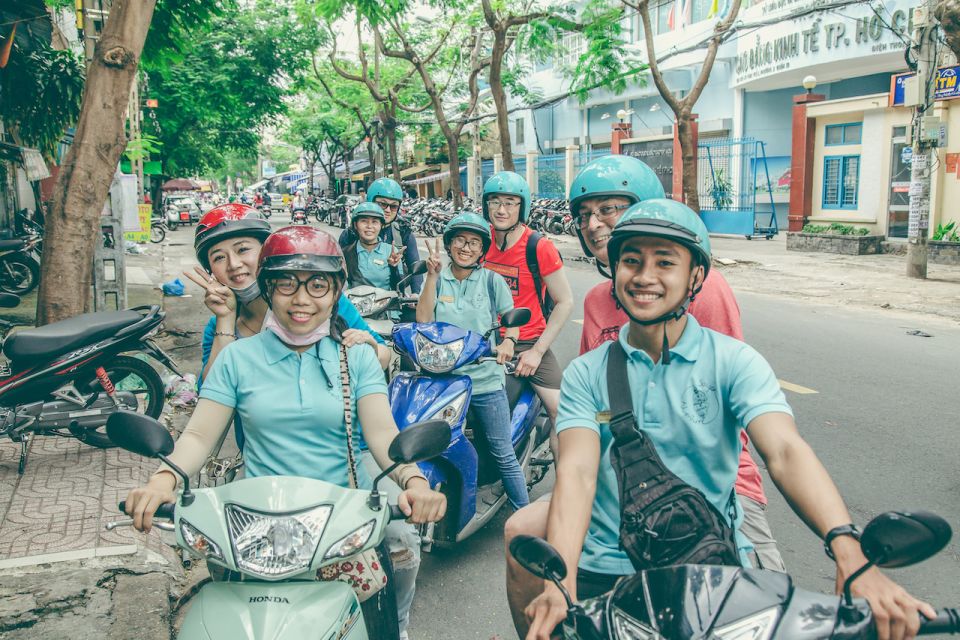 City Tour By Motorbike w/ War Museum & Reunification Palace - Pagoda quiet meets city chaos: Jade Emperor Pagoda and what to notice