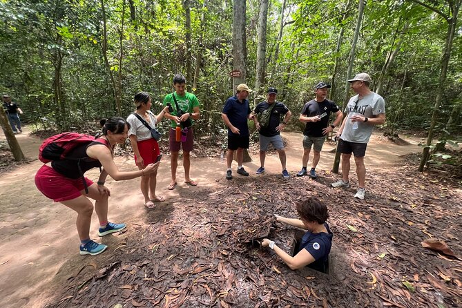 'Cost-Saving' Cu Chi Tunnels & Mekong Delta 1-Day Tour - Rowboat in the coconut canal, plus Unicorn Island time
