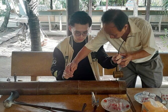 Cu Chi Mekong Delta 1 Day Luxury Small Group - Guides, languages, and the small-group advantage