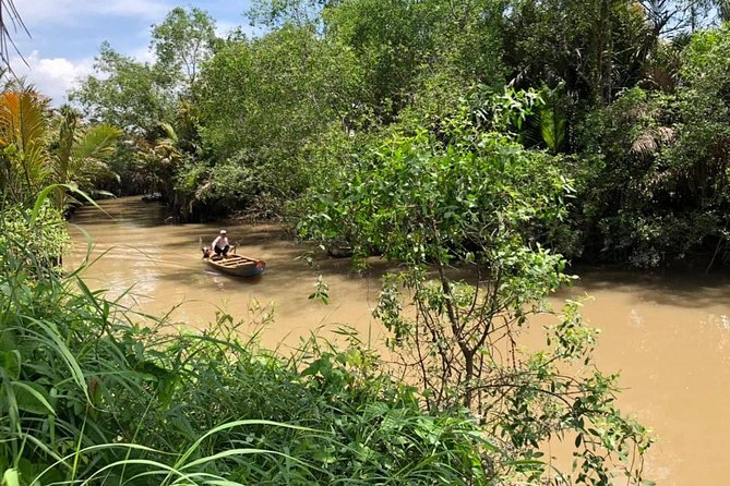 Cu Chi tunnel & Mekong Combined In One Day Tour Excursion - What to bring and how to pace yourself