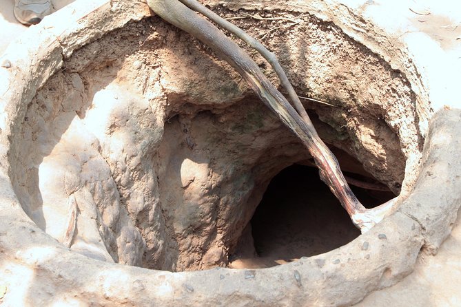 Cu Chi Tunnels and Mekong Delta Full Day Tour - Max 12 - Getting From Tunnels to My Tho: Motorboat and Canal Time