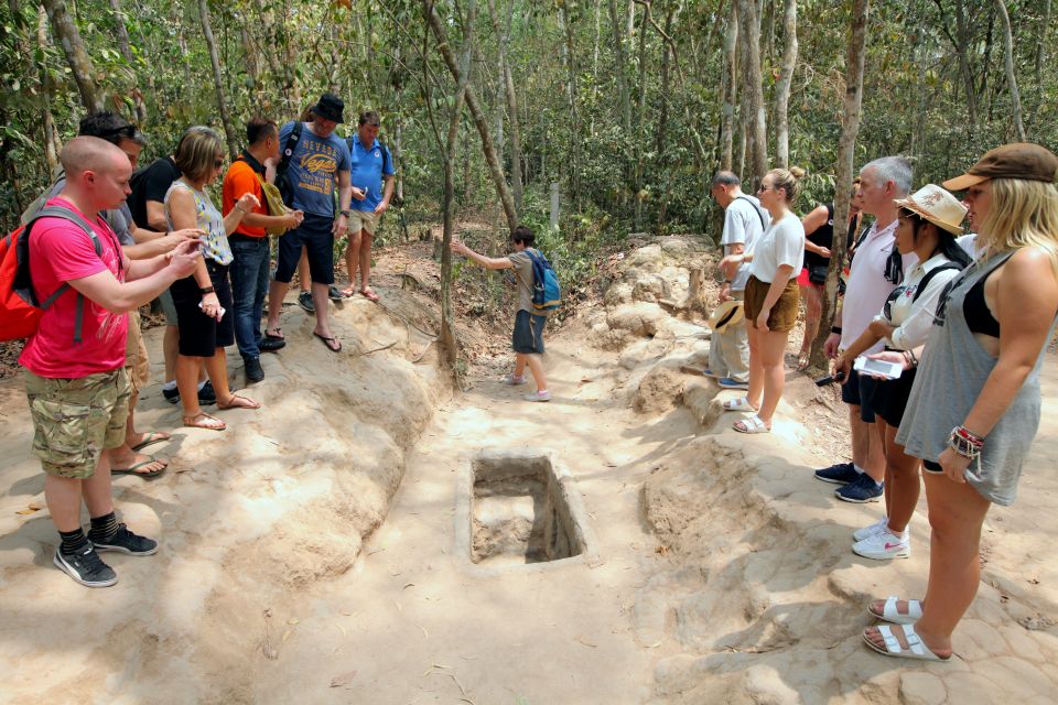 Cu Chi Tunnels Luxury Speed Boat Half Day Tour - Stop 1: River Ride Setup and the First Glimpse