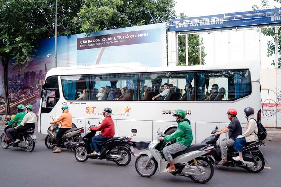 Cu Chi Tunnels & Mekong Delta Full-Day Tour from HCM City - Đờn Ca Tài Tử: Southern music as a living time machine