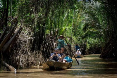 Essential Mekong Delta: Highlight Tour from Ho Chi Minh City - Vinh Trang Pagoda in My Tho: A Sacred Stop You Can Actually Enjoy