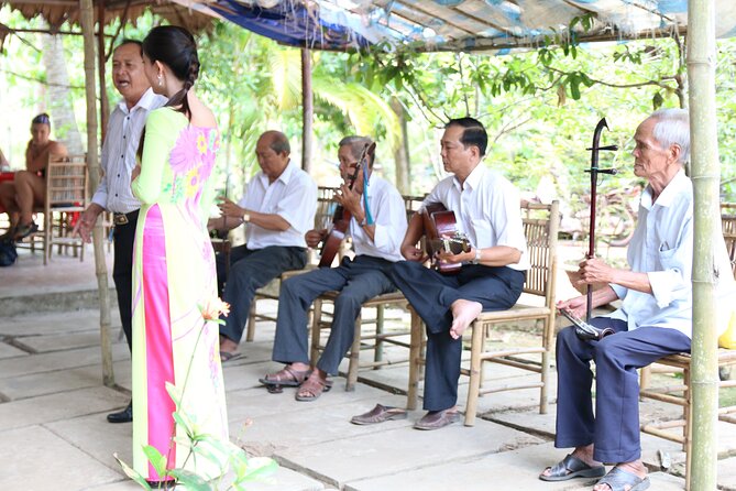 Essential Mekong Delta: Highlights Tour from Ho Chi Minh City - The 8:00am start that makes everything work