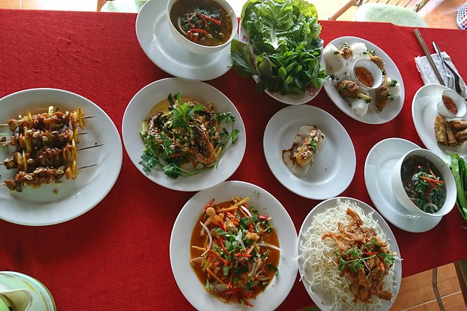 Explore Vietnamese Cuisine: Cooking Class from Ho Chi Minh City - Organic farm tour: picking fruit and tasting jasmine tea