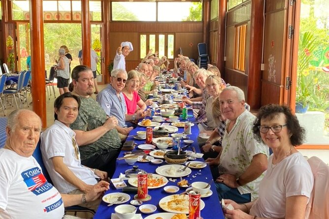 Exploring organic farm & Vietnamese Culinary with Master chef - Guides and teaching style: chefs who explain clearly