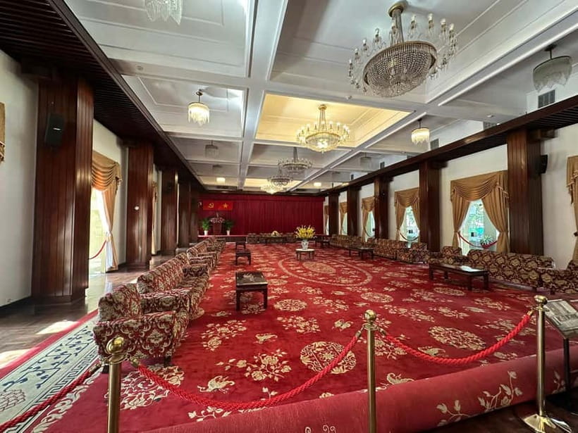Free E-Sim War Remnants Museum & Independence Palace Tour - The Flow of the Tour: Order, Timing, and Where You’ll Spend Your Day