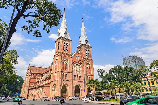 Full-Day Ho Chi Minh City Tour with Colonial Heritage & Chinatown - A full-day city overview that actually feels like a plan