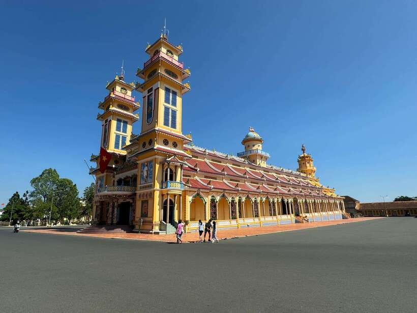 HCM: Cu Chi Tunnels, Cao Dai Temple, Black Virgin Mountain - Key takeaways before you go