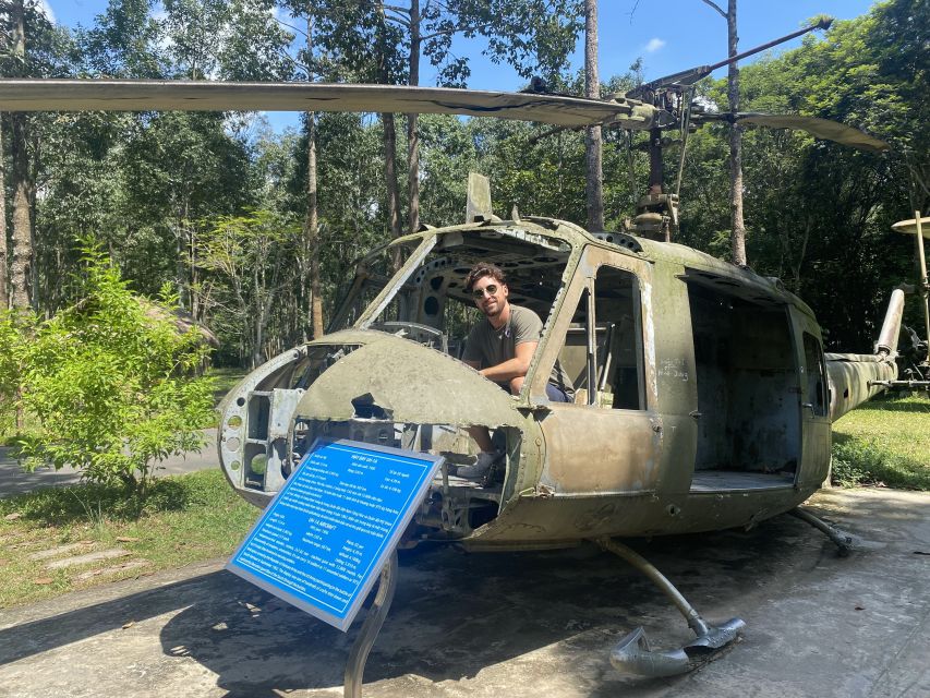 HCM: War Remnants Museum & Independence Palace Walking Tour - Key Highlights You’ll Feel in Real Time