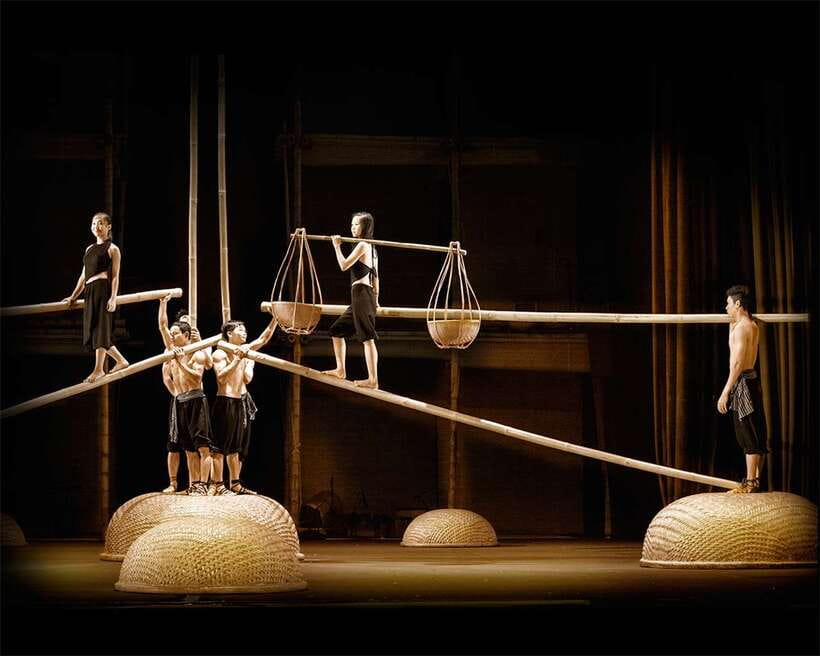 Ho Chi Minh: A O Show Bamboo Circus at Saigon Opera House - Acrobatics that look light but require serious control