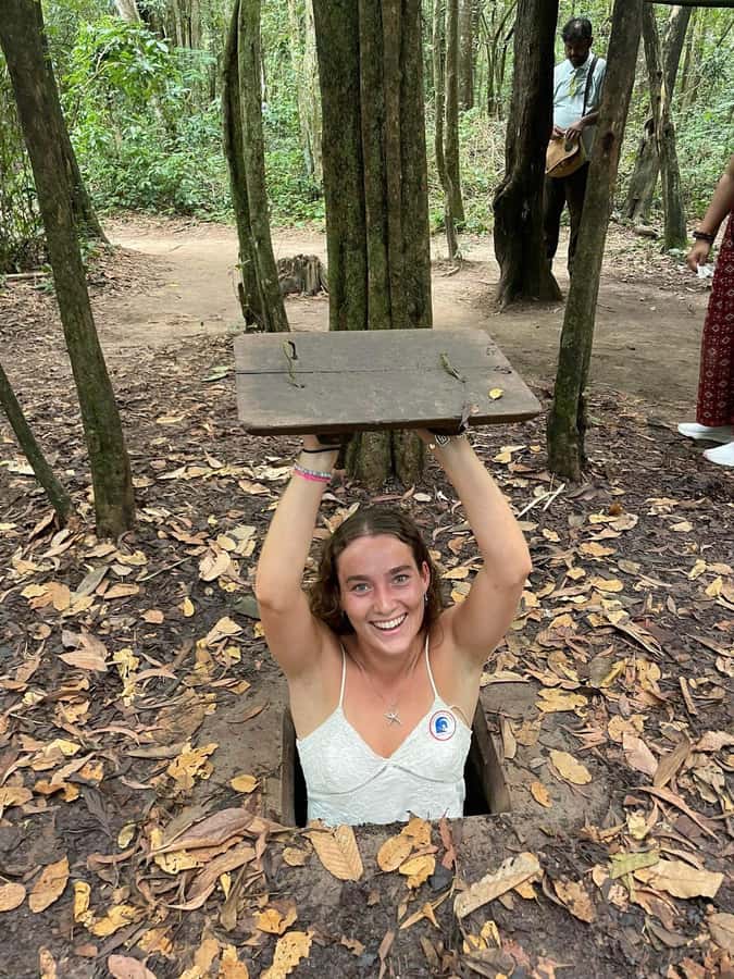 Ho Chi Minh City: Cu Chi Tunnels Ben Duoc VIP Limousine Tour - Small-group advantage: how guides keep the day from feeling rushed
