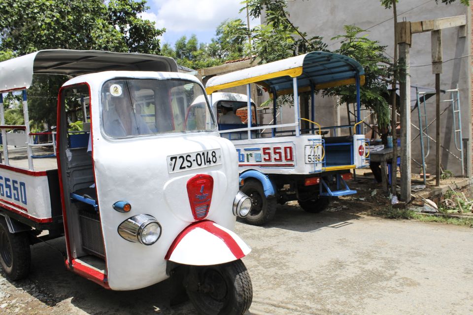 Ho Chi Minh City: Discover Mekong Delta & Coconut Village - Unicorn Islet: folk music, fruit tasting, and honey tea