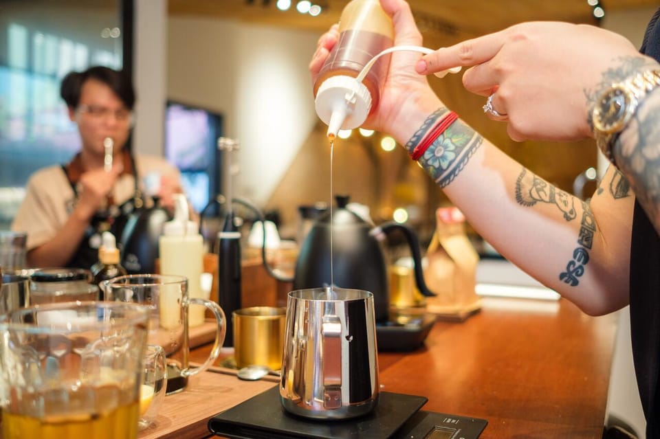 Ho Chi Minh City: Fun and Easy Coffee Workshop for Beginners - Instructor Quality and the Small-Group Advantage