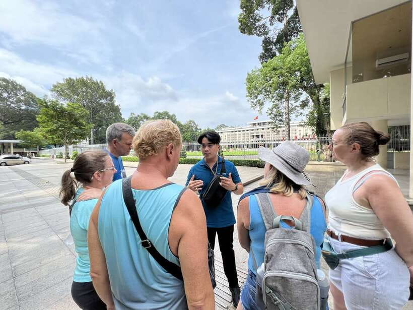 Ho Chi Minh: City Highlights Guided Walking Tour - Key highlights to look for