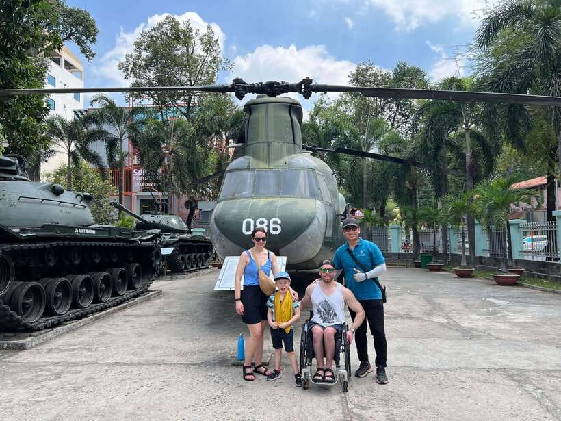 Ho Chi Minh: City Highlights Guided Walking Tour - Pace, weather, and what to pack for a real 3-hour walk