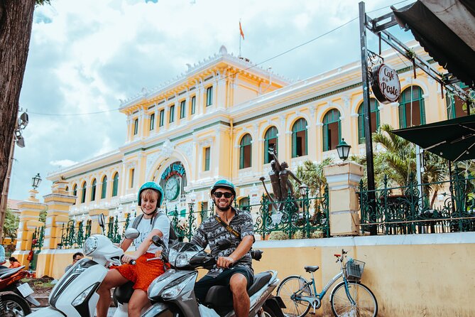 Ho Chi Minh City Motorbike Tour with Student | Saigon Adventure - What safety feels like with helmeted scooter driving