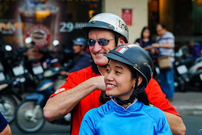 Ho Chi Minh City Tour by Motorbike with Female Riders | KissTour - Riding time: how the first two hours build context fast