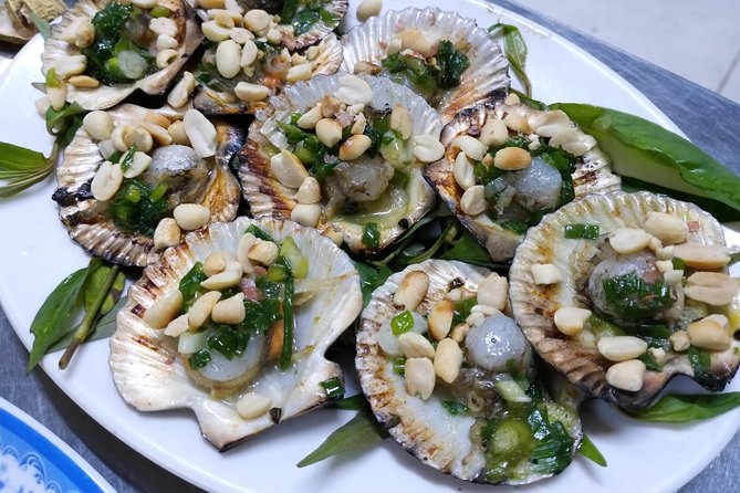 Ho Chi Minh City’s most delicious street food tour by motorbike - The private guide advantage: personalization and confidence