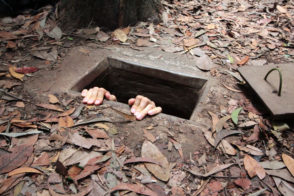 Ho Chi Minh: Cu Chi Tunnels Small-Group Tour & War Veteran - Meeting a Vietnam War Veteran: The Hour That Changes the Tone
