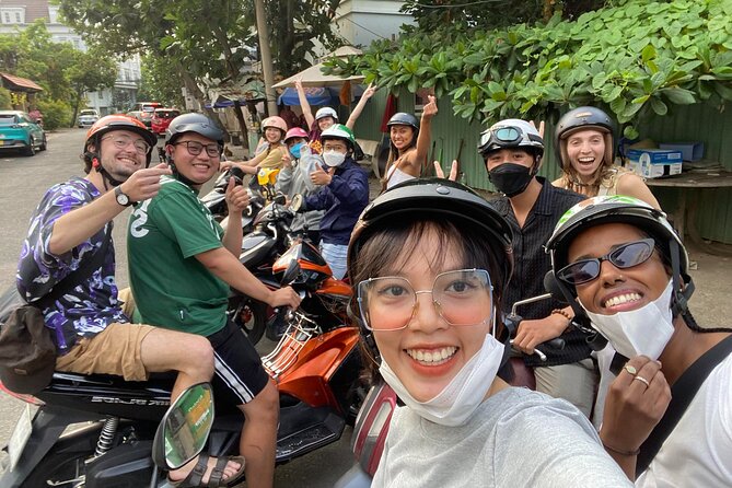 Ho Chi Minh Street Food Tour By Motorbike (Unique & Authentic) - Meeting at Saigon Opera House and How the 3–4 Hour Loop Works