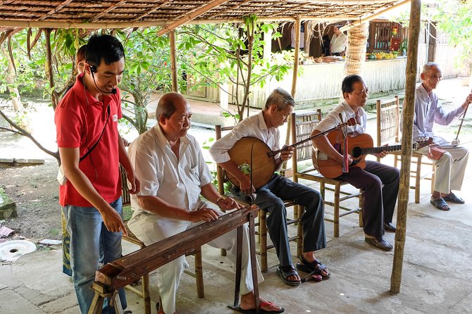 Mekong Delta Small Group Full Day Tour - Vinh Trang Temple: why this stop sets the tone