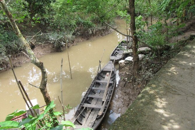 Mekong Delta Trip To Cai Be - Tan Phong Island With Lunch - Tan Phong Island boat ride: a quieter stretch before lunch
