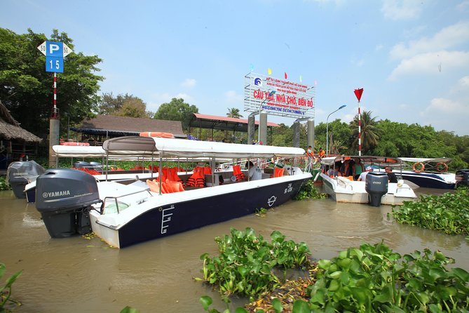Morning CuChi Tunnels-Tapioca-Secret Traps Luxury Speedboat 2Ways - Return Options: War Remnants Museum, Ben Thanh, or Straight Back
