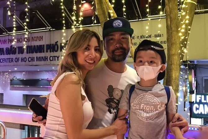 Night Bus Tour in Ho Chi Minh City - Nguyen Hue to start: the easiest launch pad for your night in Saigon