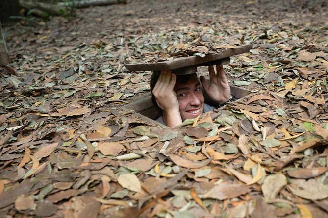 Premium Cu Chi Tunnels Tour with Local Expert - Speedboat to Cu Chi: why this route feels smarter