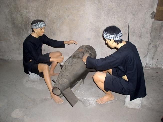 Private Cu Chi Tunnels & Mekong Delta: Full-Day Guided Tour - Rowboat Canals: Fruit Orchards and Coconut Groves at Water Level