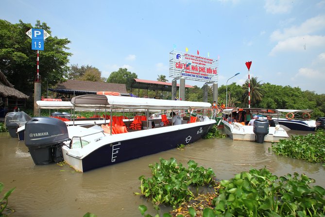 Private Cu Chi Tunnels tour by Luxury Speedboat - Crawling into the tunnels: thrilling, but not for everyone