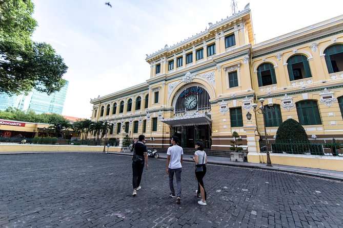 Private Ho Chi Minh City Half-Day Tour - Stop 2: Emperor Jade Pagoda’s Chinese Yin-Yang roof