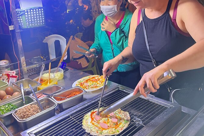 Private Street Food Discovery by Cyclo at Night in Ho Chi Minh - Timing, Pickup, and How the 3 Hours Flow