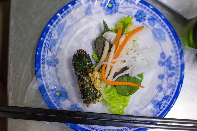 Private Street Food Evening Walking Tour in Ho Chi Minh City - Beer, homemade rice wine, and how the guide helps you order smart