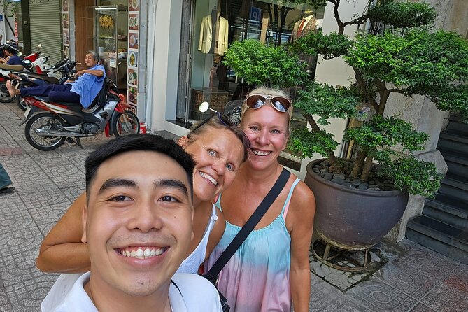Private Walking Half Day Tour in Ho Chi Minh City - Practical Tips for a Smoother Walk (So You Enjoy It)