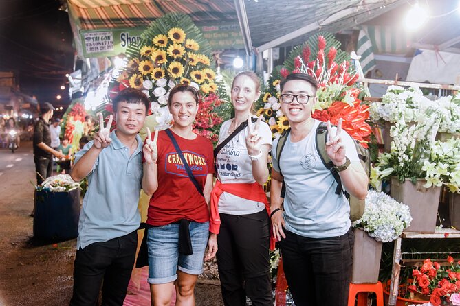 Saigon After Dark Night Tour by Scooter + 7 tastings - Nguyen Thien Thuat Street Food Area: where the nightly routine shows