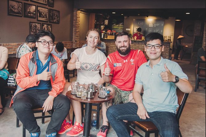 Saigon Authentic Walking Street Food Tour 12+ Tastings Included - Nguyen Thien Thuat: seeing Saigon through an old apartment building