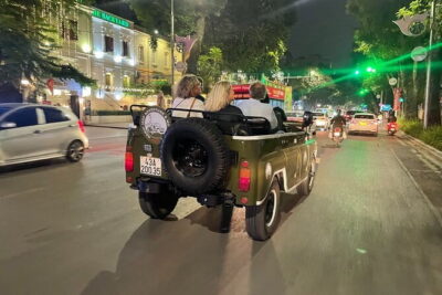Saigon By Night Open Air Jeep Street Food Tour Experience - Getting oriented: Opera2 meeting point and the 6:00 pm start