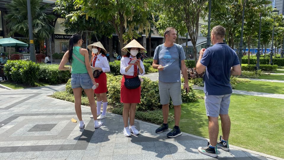 Saigon: City Sightseeing Hop-On Hop-Off Bus Tour - Getting Oriented Fast: How the Timing Works (Red vs. Blue)